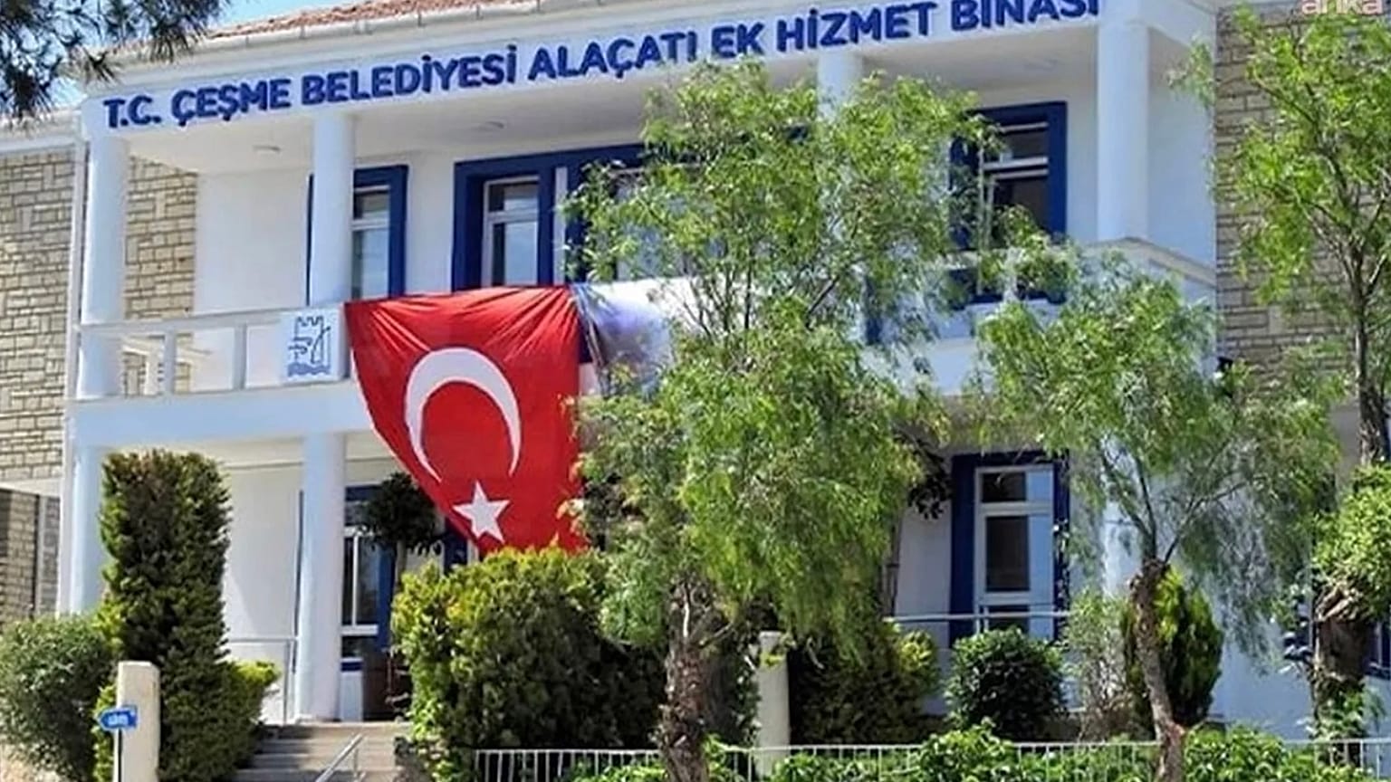 Çeşme Belediyesi Ek Hizmet Binası 