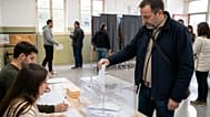 Voto en colegio electoral en España