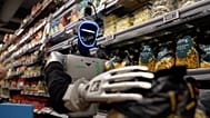 Το ανθρωποειδές ρομπότ της Hive Robots γεμίζει ράφια στο σούπερ μάρκετ Føtex στη Δανία
