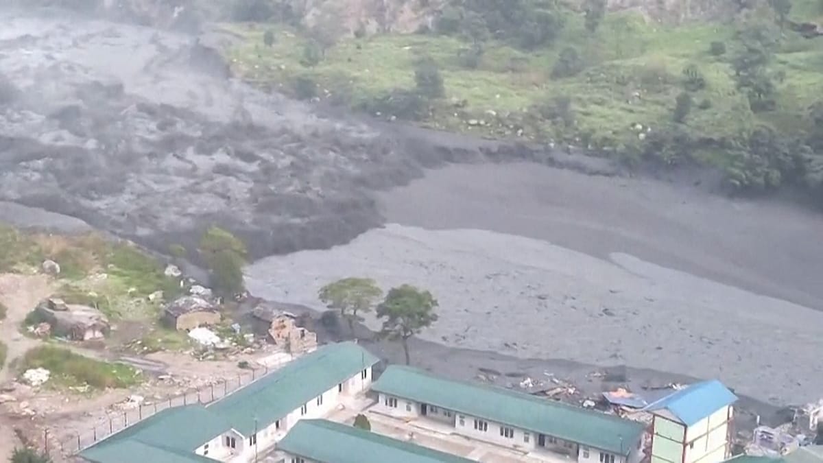 Nepal orders evacuations after landslide triggers Budhi Gandaki flash flood