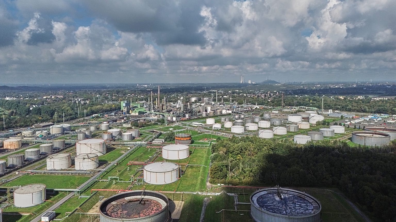 File - A tank farm is pictured at the Klesch oil refinery (formerly BP) where diesel, gasoline and heating oil are produced in Gelsenkirchen, Germany, Friday, 2 Oct. 2026.