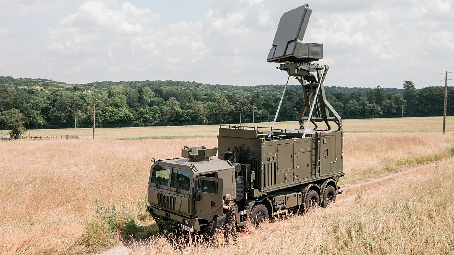 Archiv: Von Thales verbreitetes Foto des Radars GM200 Multi-Mission All-in-one (GM200MM/A). 28. Aug. 2026