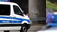 ARŞİV: Almanya’nın Königs Wusterhausen kenti yakınlarında bir polis aracı, 27 Eylül 2010 Pazartesi.