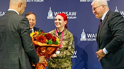 Minister spraw zagranicznych Ukrainy Andrij Sybiha oraz Kateryna "Ptashka" Polishchuk na Warsaw Security Forum. 13.19.2026 r. 