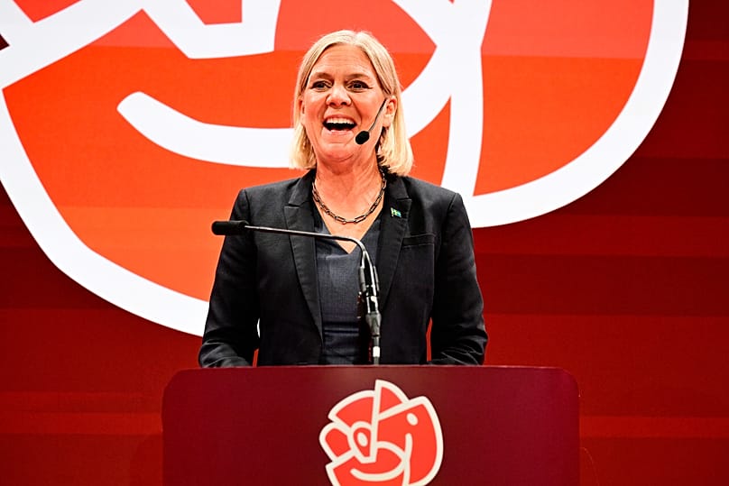 Magdalena Andersson dá uma conferência de imprensa em Estocolmo, 13 de setembro de 2026