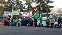 Hoy las aulas han amanecido vacías por la escuela pública. Empieza la huelga indefinida educativa en la Comunidad de Madrid.