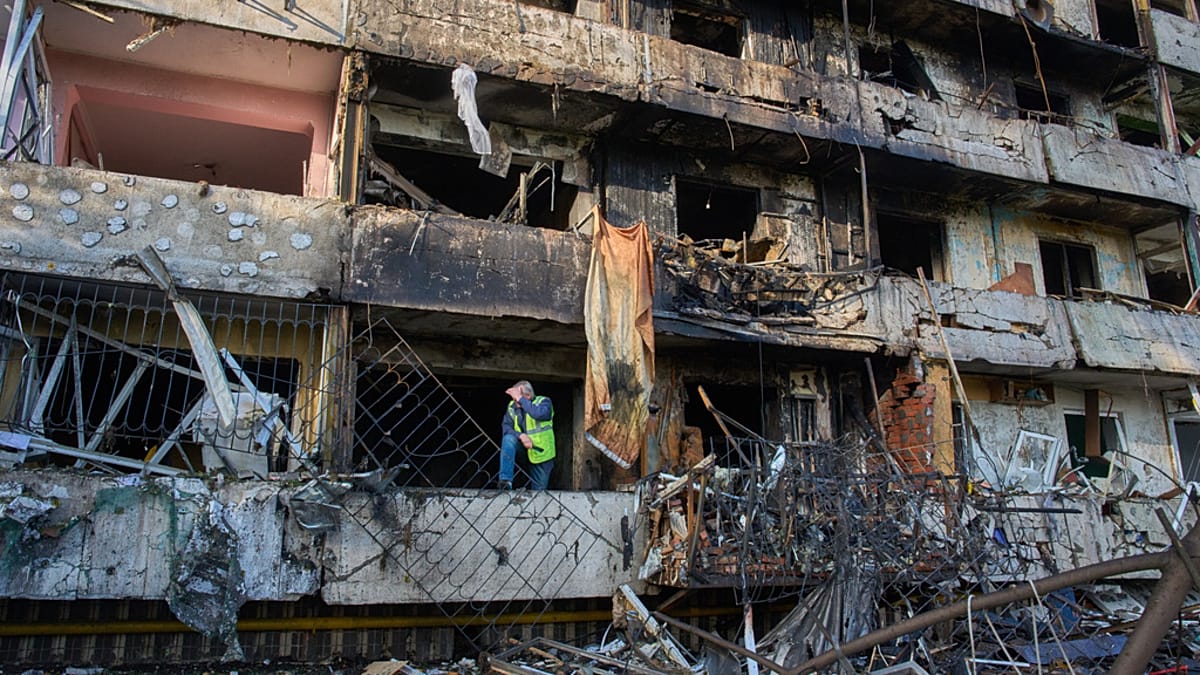 One person killed and 20 others injured in overnight Russian attacks on Kyiv