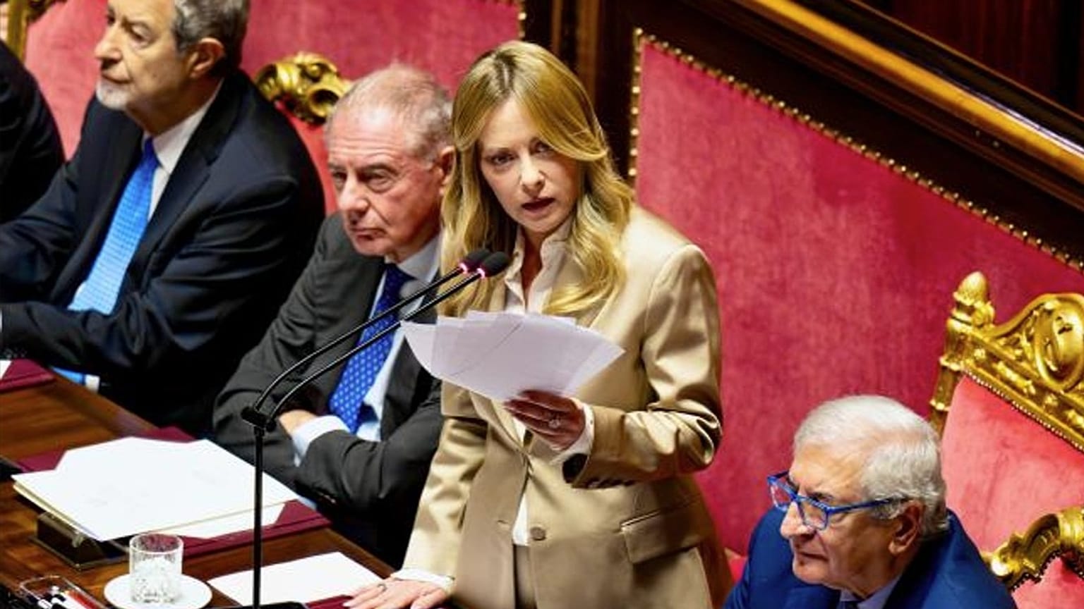 Giorgia Meloni ha riferito al Senato sull'agenda europea prima della partenza per Bruxelles (14 ottobre 2026)