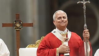 Opéré d’un cancer, le pape Léon XIV pourrait se rétablir en deux semaines