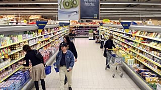 In Mecklenburg-Vorpommern wird ein ungewöhnliches Objekt verkauft: ein neuer Supermarkt (Symbolbild).
