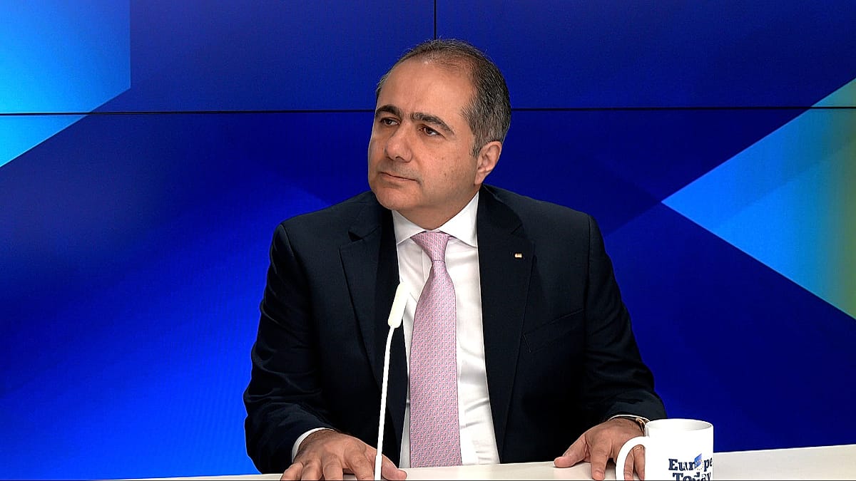 Jordan is “becoming a safe gateway” for neighbouring countries, says investment minister.