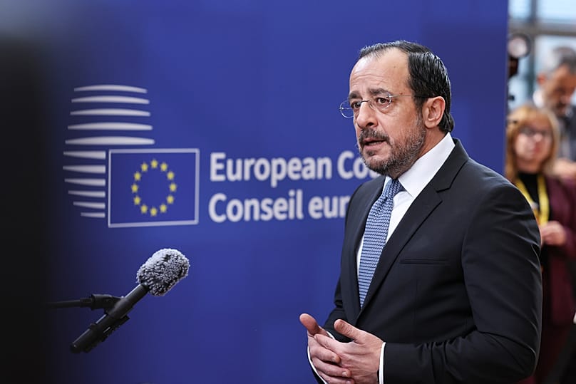 Ο Νίκος Χριστοδουλίδης κατά την προσέλευσή του στην Σύνοδο Κορυφής