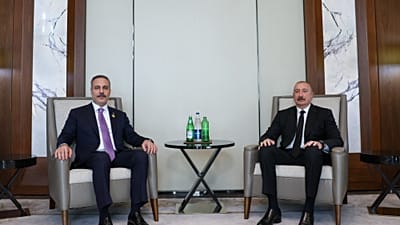 Hakan Fidan, Azerbaycan Lideri Aliyev ile görüştü.