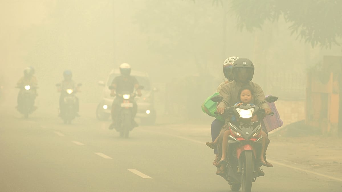 Indonesia's skies turn apocalyptic orange as smoke blankets Singapore