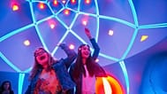 I partecipanti fanno festa nel Luminarium Tent, a Shipyard Island, sede della 24ª edizione dello Sziget Festival, nel nord di Budapest, Ungheria, giovedì 11 agosto 2016
