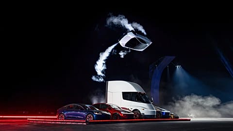 The new flying Tesla roadster
