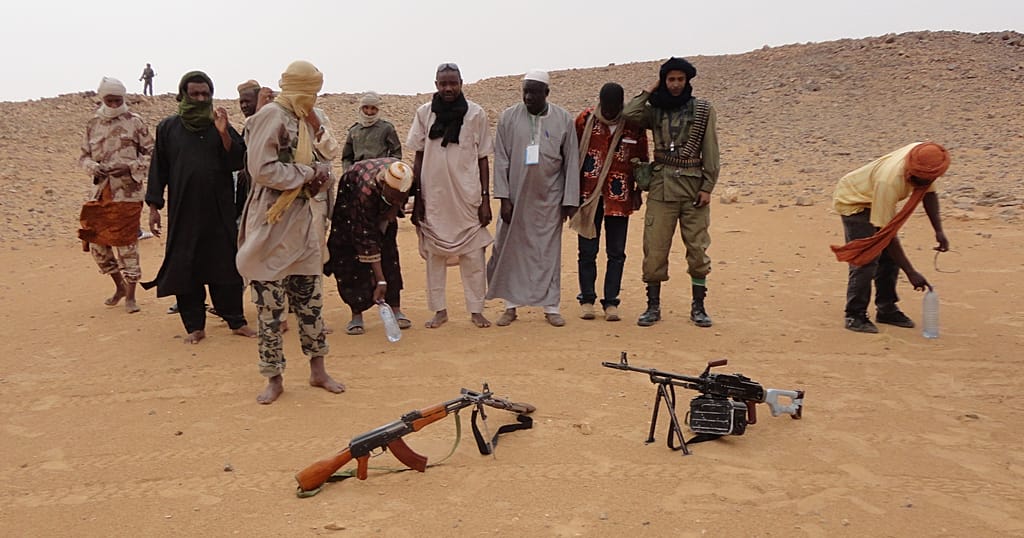 Sahel: Islamic State and al-Qaeda clash in unprecedented battle