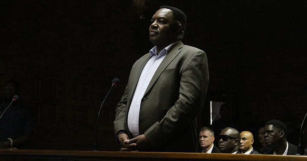 Afrique du Sud : Ramaphosa réintègre le chef de la police après sa suspension