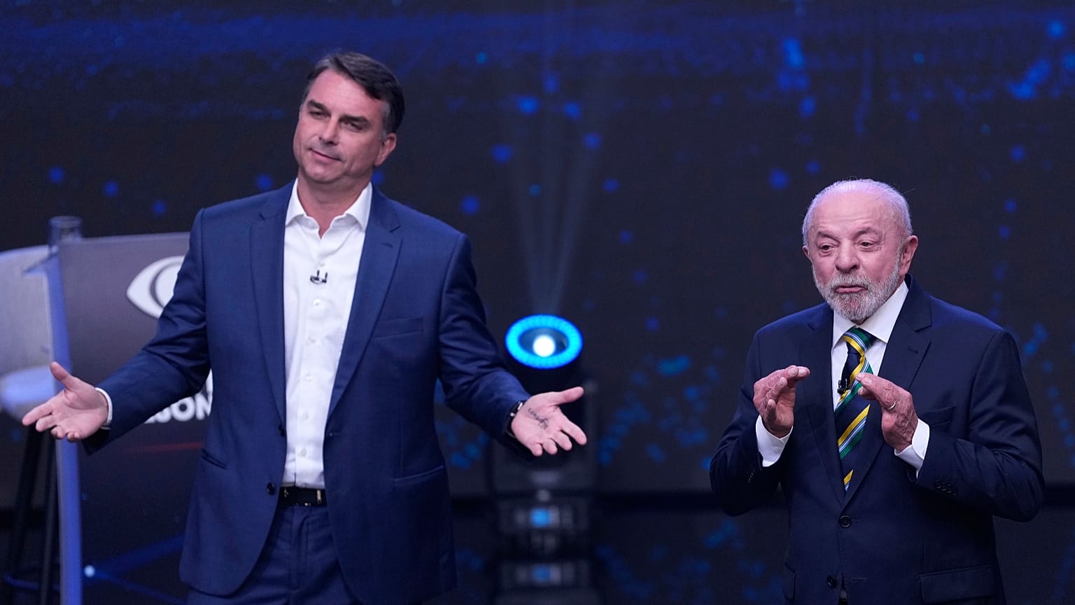 Flávio Bolsonaro and Luiz Inácio Lula da Silva during a televised presidential debate in São Paulo, 18 October, 2026