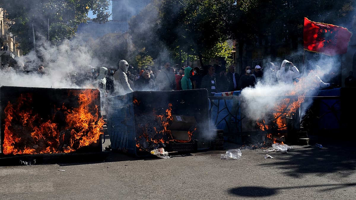 Albanian police fire rubber bullets and arrest hundreds as anti-government protests enter fifth day