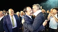 Νίκος Χριστοδουλίδης και Τουφάν Έρχιουρμαν στο περιθώριο του έκτου δικοινοτικού φεστιβάλ ειρήνης στην Πύλα
