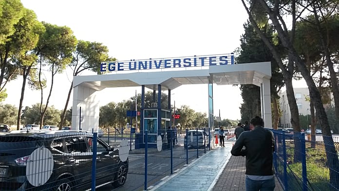 Ege Üniversitesi’nde gece operasyonu: Köpekler kampüsten alındı