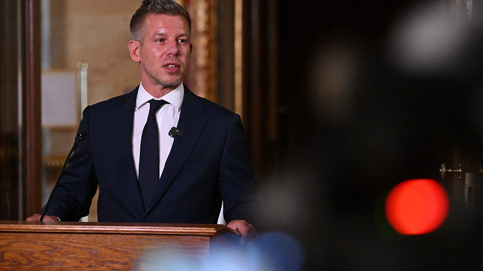 Magyar Péter miniszterelnök ismerteti a 2027-es költségvetés főbb pontjait