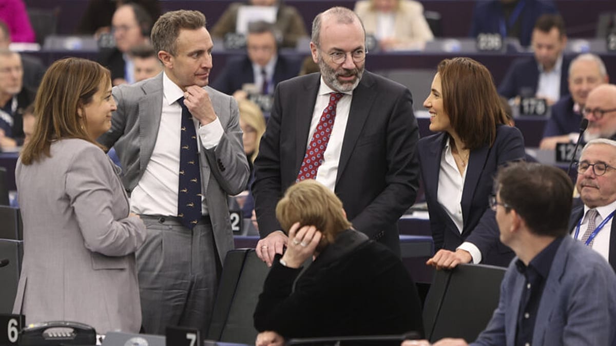 EU Parliament leaders set for re-election despite cracks in centrist alliance