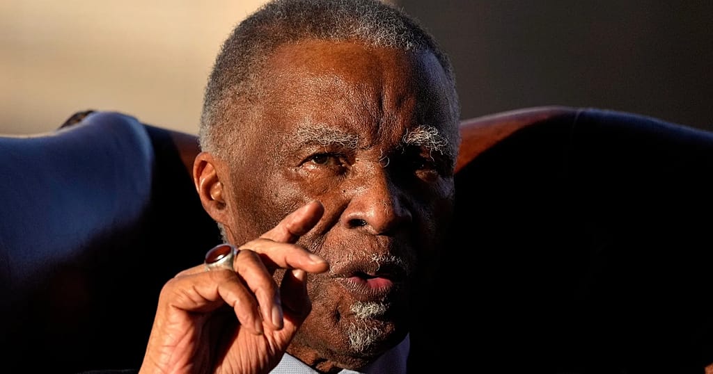 Apartheid : l'ex-président sud-africain Thabo Mbeki nie avoir entravé la justice
