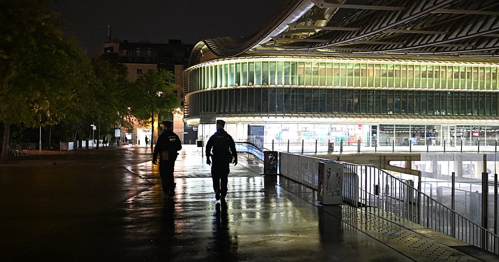 France : des couvre-feux dans les zones les plus touchées par les violences