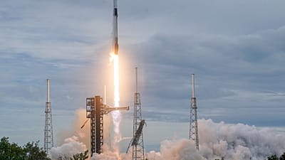 Dört kişilik mürettebat taşıyan SpaceX Falcon 9 roketi, 1 Ekim 2026 Perşembe günü Florida Cape Canaveral Uzay Kuvvetleri Üssü’ndeki 40 numaralı rampadan fırlatılıyor.