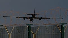 طائرة تجسس من طراز U-2 تستعد للهبوط في قاعدة أكروتيري الجوية البريطانية قرب ليماسول في قبرص، 7 مارس 2026.