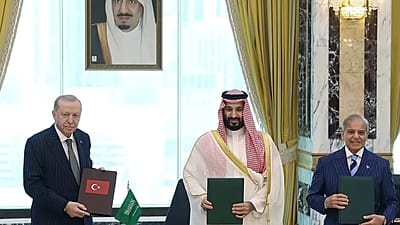 ARŞİV - Türkiye, Suudi Arabistan ve Pakistan arasında Ortak Savunma Anlaşması imzalandı.