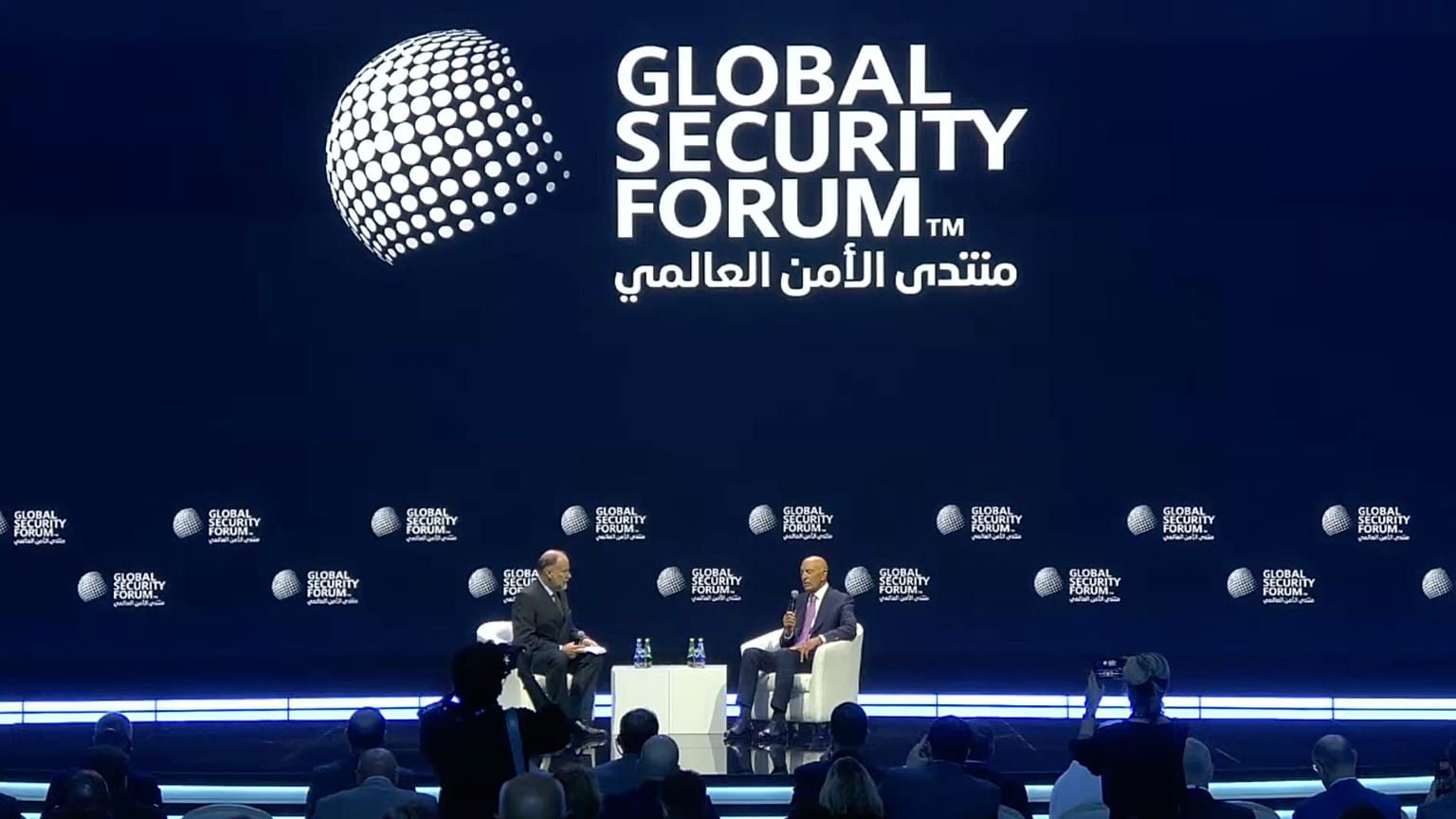 L'ambasciatore USA in Turchia Tom Barrack interviene al Global Security Forum a Doha, 20 ottobre 2026