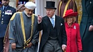 هیثم بن طارق، سلطان عمان، چارلز سوم، پادشاه بریتانیا، و کامیلا، ملکه بریتانیا، هنگام بازدید از گارد تشریفات در قلعه وینزور؛ ۲۰ اکتبر ۲۰۲۶