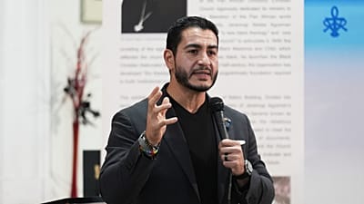 المرشح الديمقراطي لعضوية مجلس الشيوخ الأمريكي، عبد الرحمن السيد، يلقي كلمة خلال فعالية انتخابية في مدينة ديترويت، يوم الأربعاء 14 أكتوبر/تشرين الأول 2026.