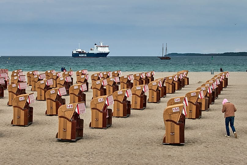 Am Strand in Travemünde - Wie gut geht es der deutschen Wirtschaft?
