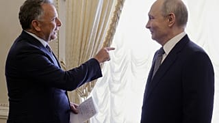 Russie : l'enseignant américain emprisonné pour avoir combattu en Ukraine, libéré