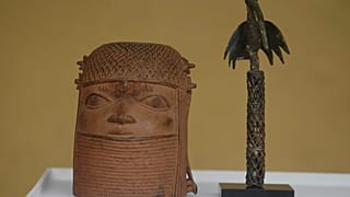 Benin Bronzları'dan parçalar.