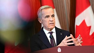 El primer ministro canadiense, Mark Carney, y el premier de Ontario, Doug Ford, ausente en la foto, participan en una rueda de prensa en Ottawa, el 21 de octubre de 2026.
