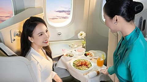 Vietnam Airlines’ inflight menus are adapted to routes and the seasons