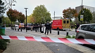 La police à Trappes après une fusillade, France, le 23 octobre 2026.