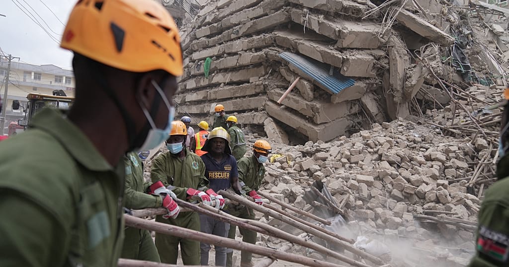 Kenya: 7 people missing after building collapses