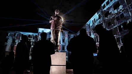 Hungary: 70 years after Soviet crackdown, leaders honour uprising victims