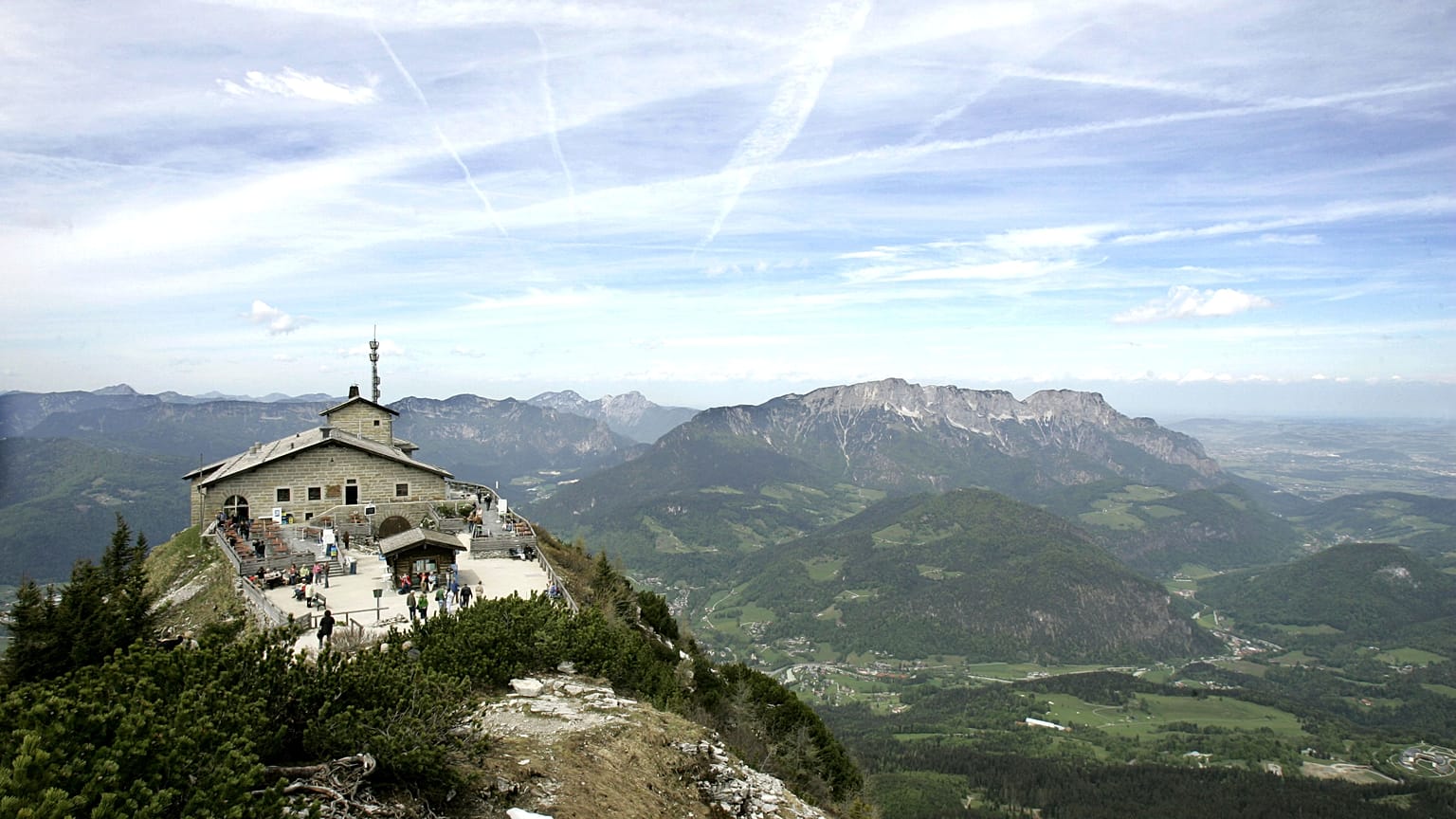 Blick auf das Kehlstein-Haus bei Berchtesgaden 