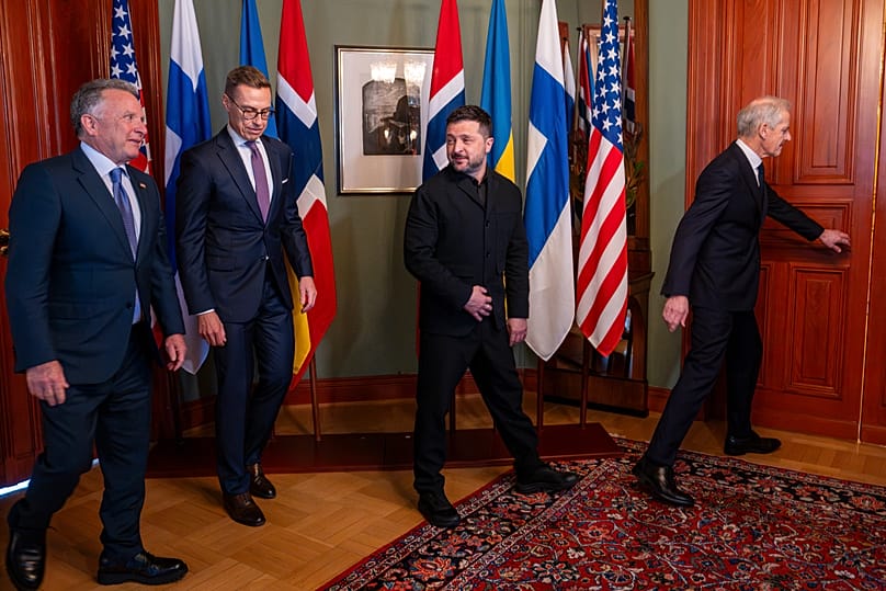 Ukrainian President Zelenskyy, center, with Norwegian Prime Minister Jonas Gahr Støre, right, Finnish President Alexander Stubb, 2nd left, and U. S. envoy Steve Witkoff 