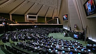 نمایندگان مجلس ایران دو نهاد امنیتی و اطلاعاتی این کشور را مکلف به انتشار فهرست رسانه‌های «معاند» کردند