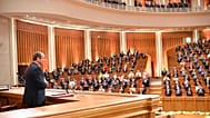 يؤدي الرئيس المصري عبد الفتاح السيسي اليمين الدستورية رئيساً لمصر لفترة رئاسية ثالثة، وذلك في مقر البرلمان المصري بالعاصمة الإدارية الجديدة، يوم الثلاثاء الموافق 2 أبريل 2024.
