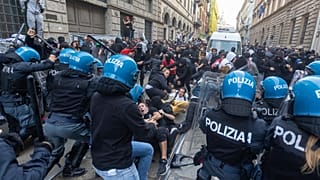 Scontri a Milano