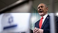 رئيس الوزراء الإسرائيلي بنيامين نتنياهو يتحدث إلى الإعلام بعد الإدلاء بصوته في القدس، الثلاثاء 27 أكتوبر 2026. 